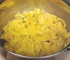 Иллюстрация к книге — Кулинарная коллекция. Шаг за шагом [hot_30_4.jpg]