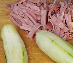 Иллюстрация к книге — Кулинарная коллекция. Шаг за шагом [snacks_08_1.jpg]