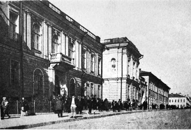 Иллюстрация к книге — Русская и советская кухня в лицах. Непридуманная история [i_077.jpg]