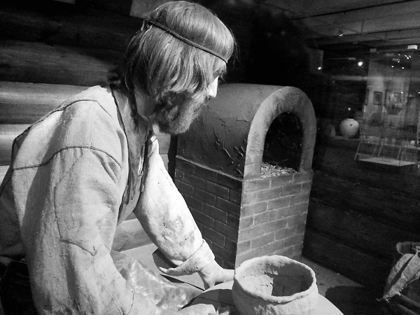 Иллюстрация к книге — Непридуманная история русских продуктов. От Киевской Руси до СССР [i_011.jpg]