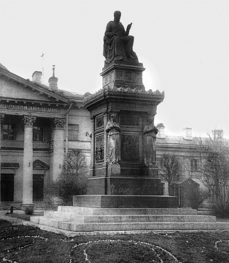 Иллюстрация к книге — Непридуманная история русских продуктов. От Киевской Руси до СССР [i_168.jpg]