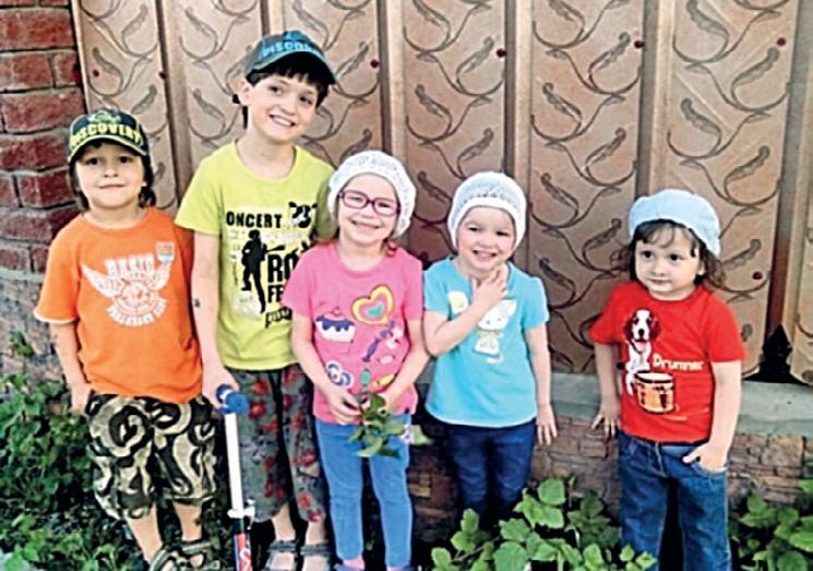 Иллюстрация к книге — Караван счастливых историй [_097_2.jpg]