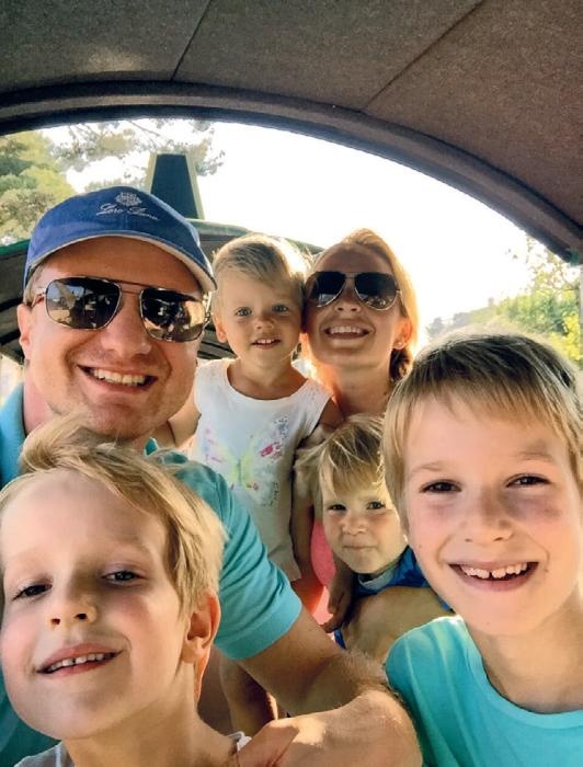 Иллюстрация к книге — Караван счастливых историй [_149_2.jpg]