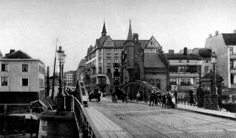 Иллюстрация к книге — Прогулки по Кенигсбергу [i_014.jpg]