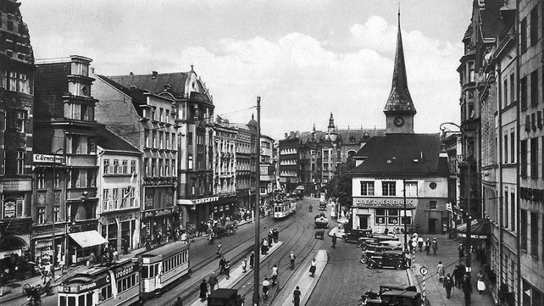 Иллюстрация к книге — Прогулки по Кенигсбергу [i_016.jpg]