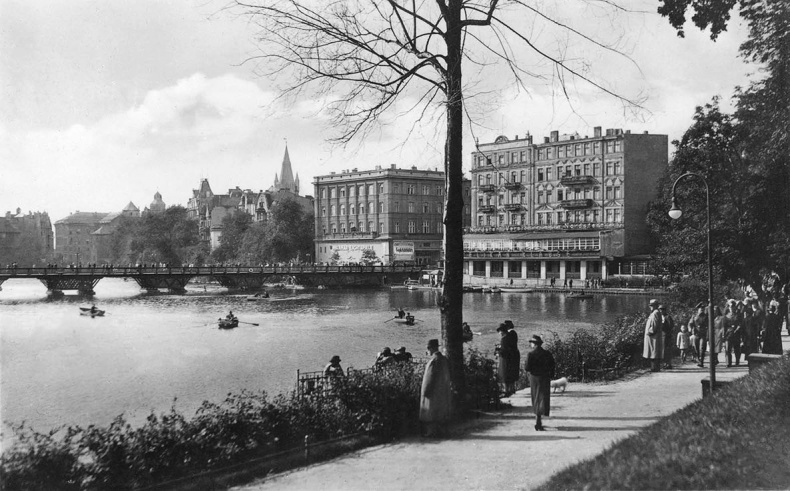 Иллюстрация к книге — Прогулки по Кенигсбергу [i_078.jpg]