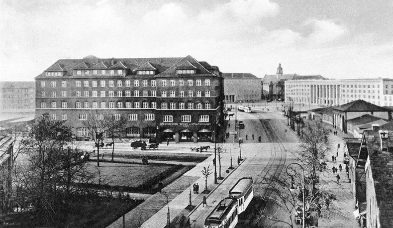 Иллюстрация к книге — Прогулки по Кенигсбергу [i_096.jpg]