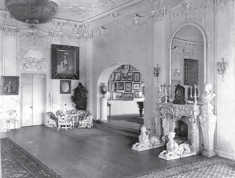 Иллюстрация к книге — Исторические здания Петербурга. Прошлое и современность. Адреса и обитатели [_145.jpg]