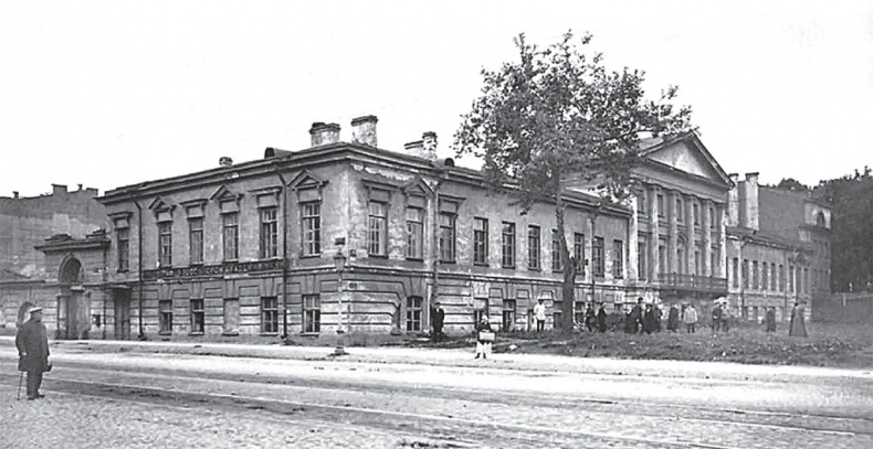 Иллюстрация к книге — Исторические здания Петербурга. Прошлое и современность. Адреса и обитатели [_146.jpg]