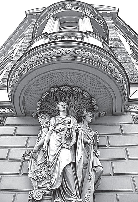 Иллюстрация к книге — Исторические здания Петербурга. Прошлое и современность. Адреса и обитатели [_43.jpg]