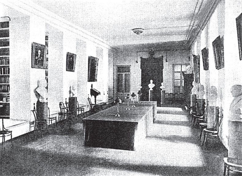 Иллюстрация к книге — Исторические здания Петербурга. Прошлое и современность. Адреса и обитатели [_82.jpg]