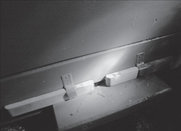 Иллюстрация к книге — Пчеловодство для начинающих [_201.jpg]