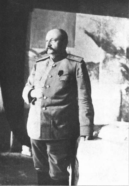 Иллюстрация к книге — Главнокомандующие фронтами и заговор 1917 года [i_027.jpg]