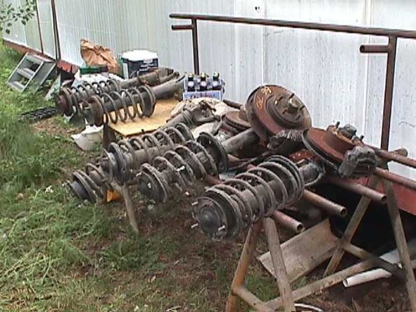 Иллюстрация к книге — Жизнь без проводов. Как изготовить ветроэлектростанцию для электроснабжения дома [i_001.jpg]