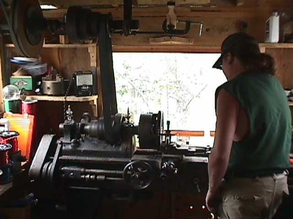 Иллюстрация к книге — Жизнь без проводов. Как изготовить ветроэлектростанцию для электроснабжения дома [i_003.jpg]