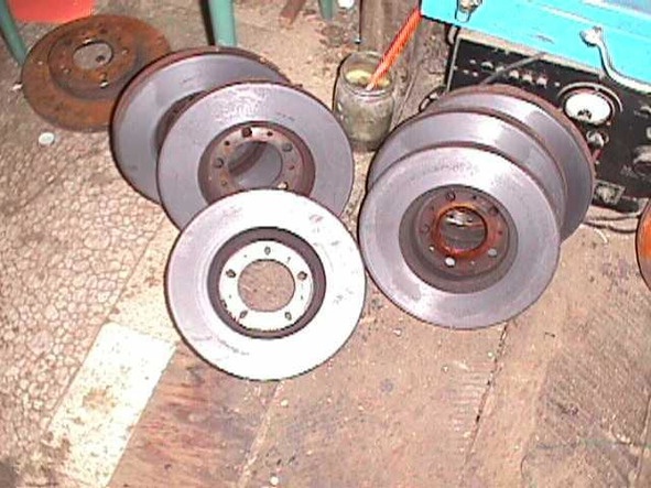 Иллюстрация к книге — Жизнь без проводов. Как изготовить ветроэлектростанцию для электроснабжения дома [i_005.jpg]