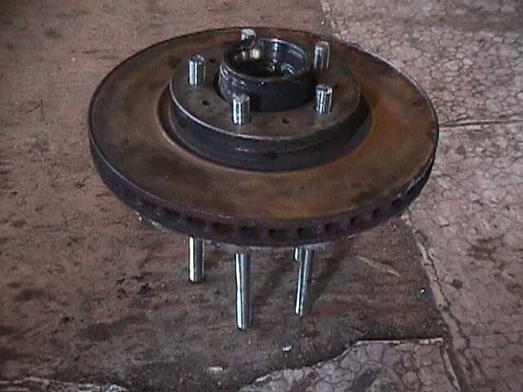 Иллюстрация к книге — Жизнь без проводов. Как изготовить ветроэлектростанцию для электроснабжения дома [i_030.jpg]