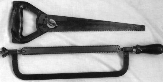 Иллюстрация к книге — Уроки искусного резчика. Вырезаем из дерева фигурки людей и животных, посуду, статуэтки [i_037.jpg]