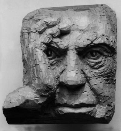 Иллюстрация к книге — Уроки искусного резчика. Вырезаем из дерева фигурки людей и животных, посуду, статуэтки [i_240.jpg]