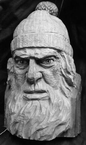 Иллюстрация к книге — Уроки искусного резчика. Вырезаем из дерева фигурки людей и животных, посуду, статуэтки [i_249.jpg]