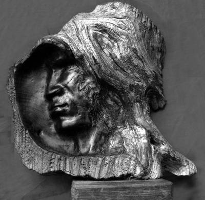 Иллюстрация к книге — Уроки искусного резчика. Вырезаем из дерева фигурки людей и животных, посуду, статуэтки [i_302.jpg]