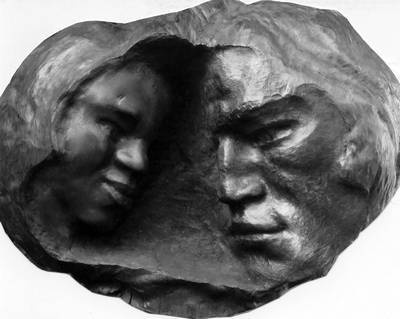 Иллюстрация к книге — Уроки искусного резчика. Вырезаем из дерева фигурки людей и животных, посуду, статуэтки [i_306.jpg]