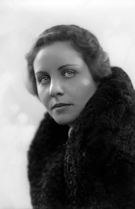 Иллюстрация к книге — Представьте 6 девочек [i_007.jpg]