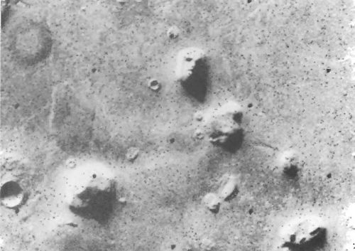 Иллюстрация к книге — Мистерия Марса [i_020.jpg]