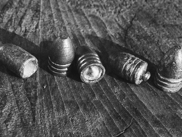 Иллюстрация к книге — Дуэль нейрохирургов. Как открывали тайны мозга, и почему смерть одного короля смогла перевернуть науку [i_020.jpg]