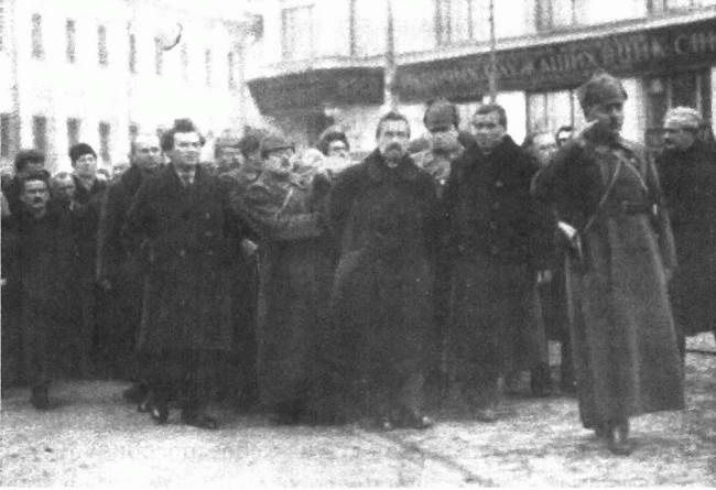 Иллюстрация к книге — Клим Ворошилов. Первый Маршал страны Советов. Друг Сталина, враг Хрущева [i_014.jpg]