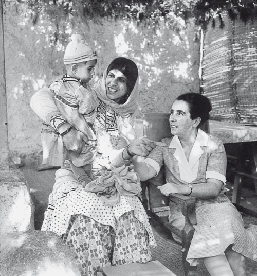 Иллюстрация к книге — Вселенная внутри нас. Что общего у камней, планет и людей [i_053.jpg]