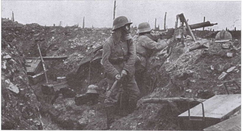 Иллюстрация к книге — Охотники за партизанами. Бригада Дирлевангера [i_027.jpg]