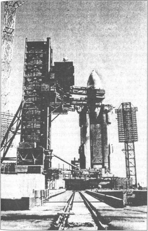 Иллюстрация к книге — Ракетные войска СССР [i_080.jpg]