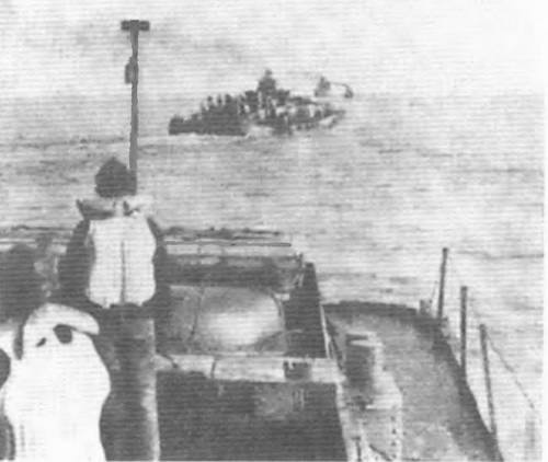 Иллюстрация к книге — Восточный фронт. Черкассы. Тернополь. Крым. Витебск. Бобруйск. Броды. Яссы. Кишинев. 1944 [i_034.jpg]