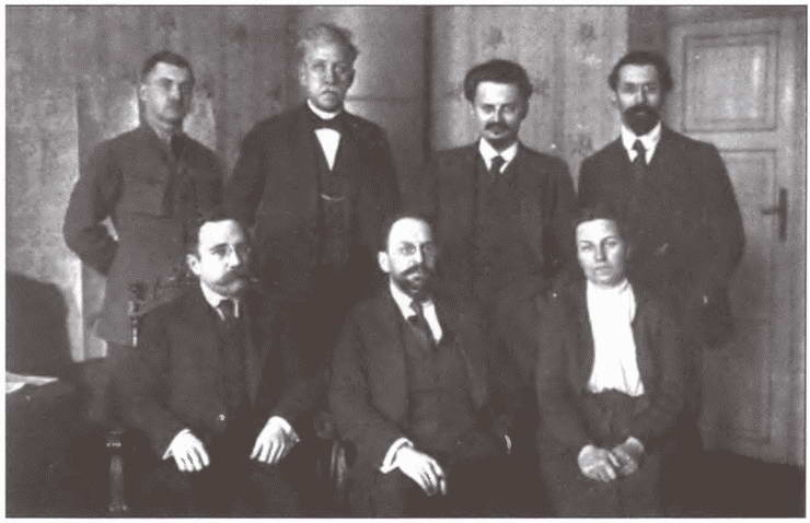 Иллюстрация к книге — Брестский мир. Ловушка Ленина для кайзеровской Германии [i_021.jpg]