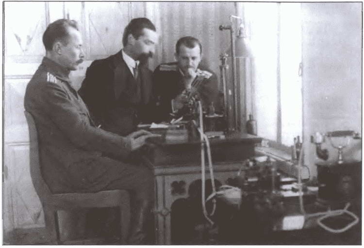 Иллюстрация к книге — Брестский мир. Ловушка Ленина для кайзеровской Германии [i_022.jpg]