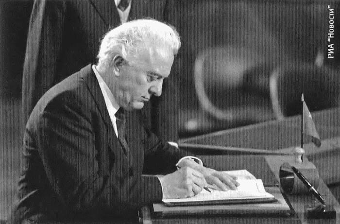 Иллюстрация к книге — Афган [i_006.jpg]