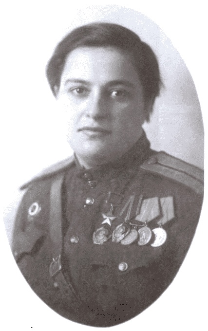 Иллюстрация к книге — Ангелы смерти. Женщины-снайперы. 1941-1945 [i_020.jpg]