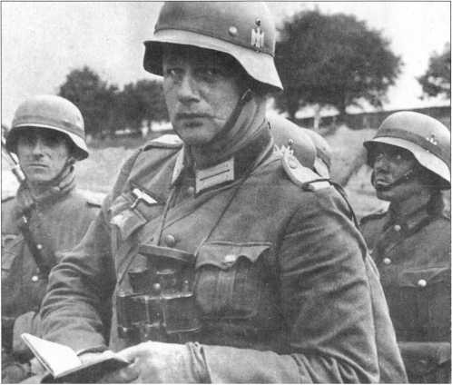 Иллюстрация к книге — Wehrmacht. Сухопутные войска III Рейха [i_024.jpg]