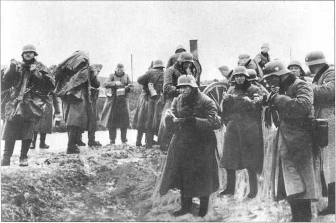 Иллюстрация к книге — Wehrmacht. Сухопутные войска III Рейха [i_028.jpg]