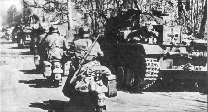 Иллюстрация к книге — Wehrmacht. Сухопутные войска III Рейха [i_055.jpg]