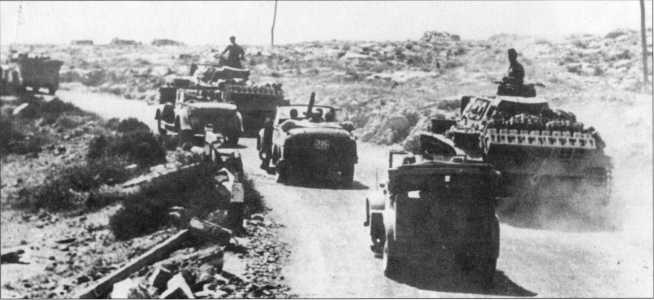 Иллюстрация к книге — Wehrmacht. Сухопутные войска III Рейха [i_078.jpg]