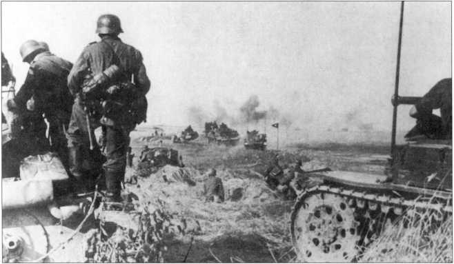 Иллюстрация к книге — Wehrmacht. Сухопутные войска III Рейха [i_106.jpg]