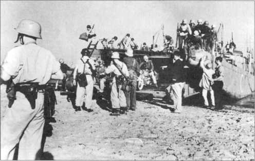 Иллюстрация к книге — Wehrmacht. Сухопутные войска III Рейха [i_186.jpg]