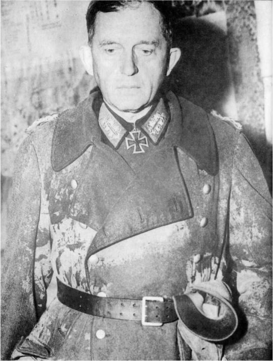 Иллюстрация к книге — Wehrmacht. Сухопутные войска III Рейха [i_206.jpg]