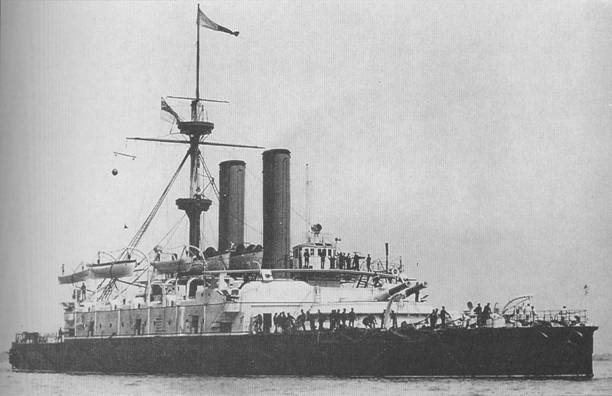 Иллюстрация к книге — Линкоры Британской империи. Часть 3. Тараны и орудия-монстры [pic_38.jpg]