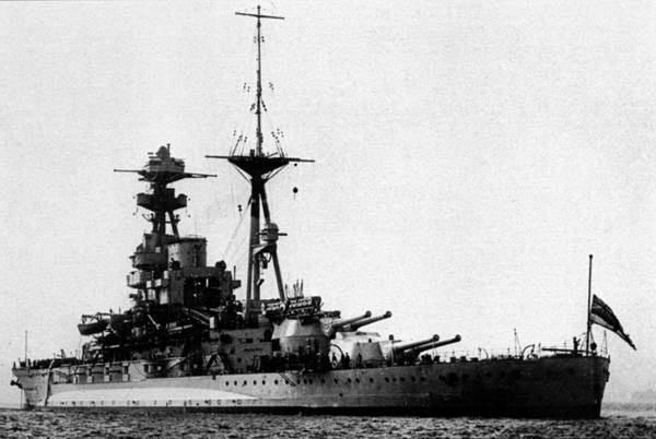 Иллюстрация к книге — Линкоры Британской империи. Часть 7. Эпоха дредноутов [pic_94.jpg]