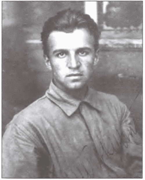 Иллюстрация к книге — На Днепровском рубеже. Тайна гибели генерала Петровского [i_027.jpg]