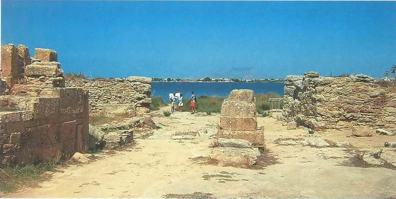 Иллюстрация к книге — Искусство осады. Знаменитые штурмы и осады античности [i_037.jpg]