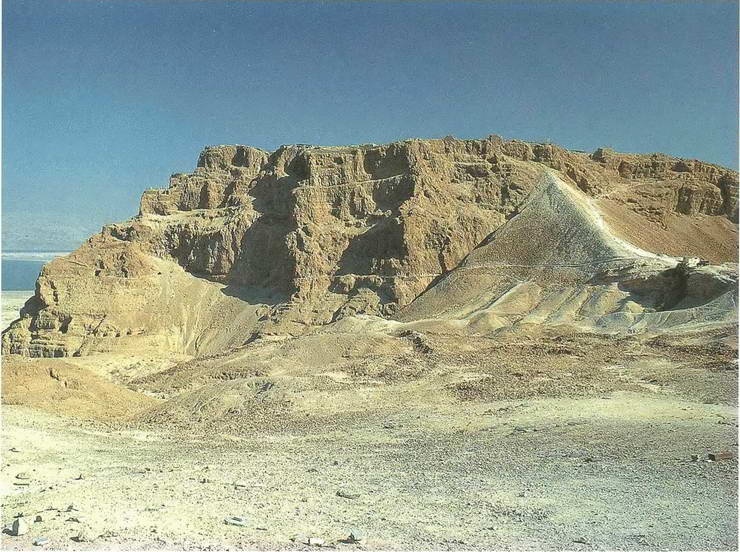 Иллюстрация к книге — Искусство осады. Знаменитые штурмы и осады античности [i_129.jpg]